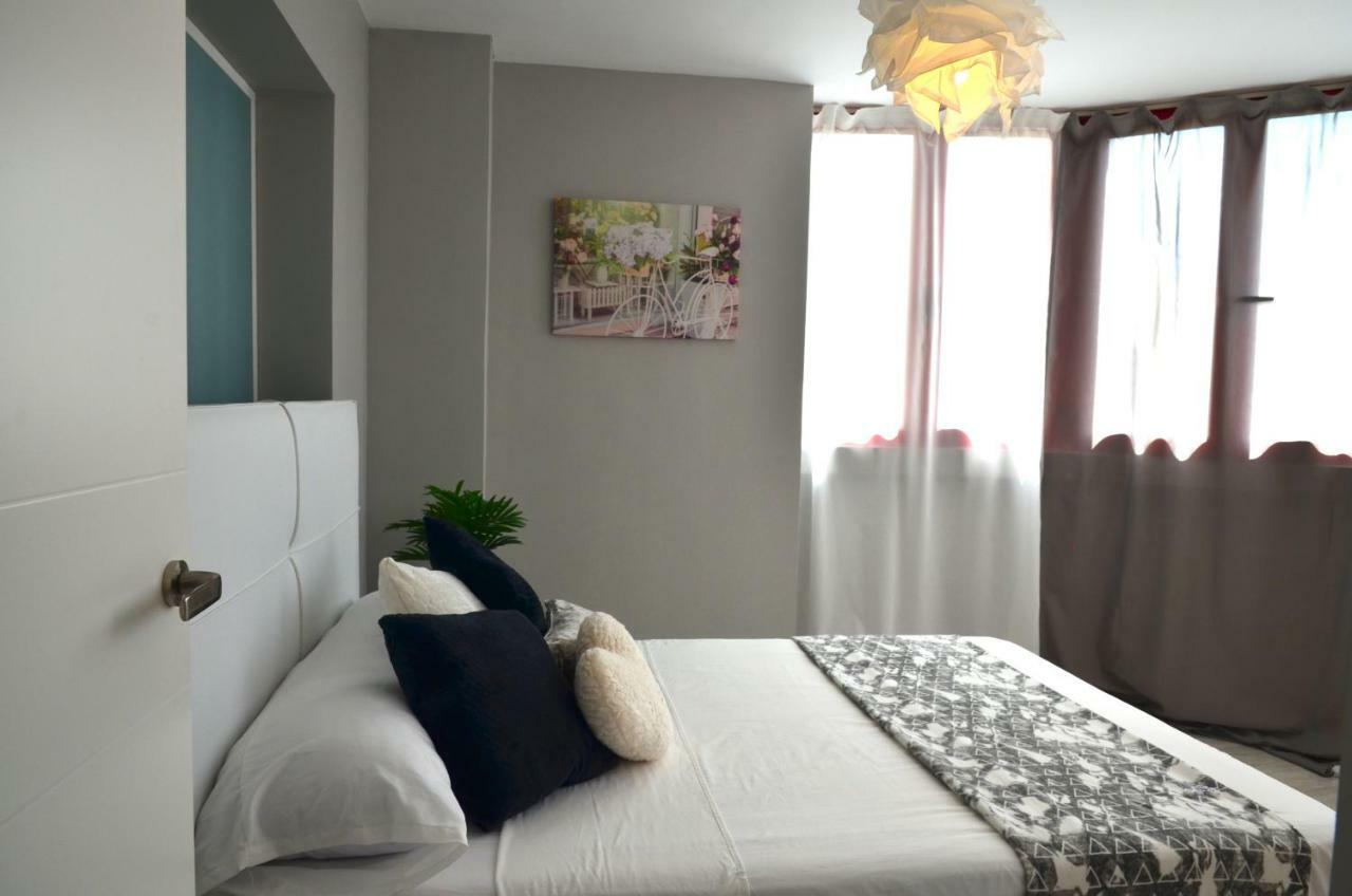 Residencial Cumbre Loix Apartamentos Benidorm Eksteriør billede